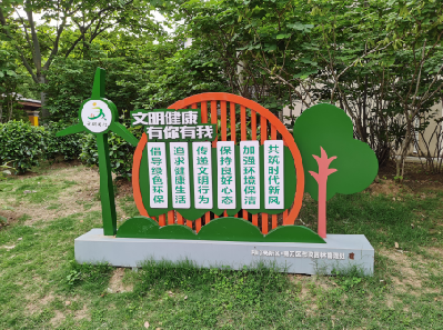  九龙标识标牌对现代社会的重要性。